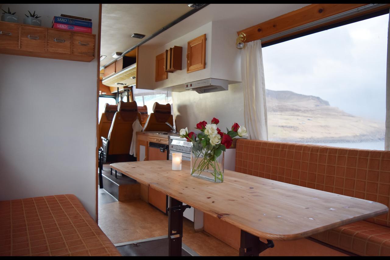 Giljanes Hostel Sandavagur Екстер'єр фото
